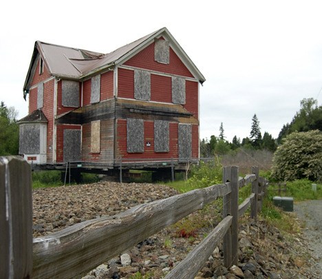 The City of Sammamish is discussing dismantling Freed House and using the timber to build a new structure